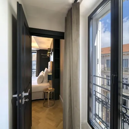 Charming In Heart Of * Saint-Tropez